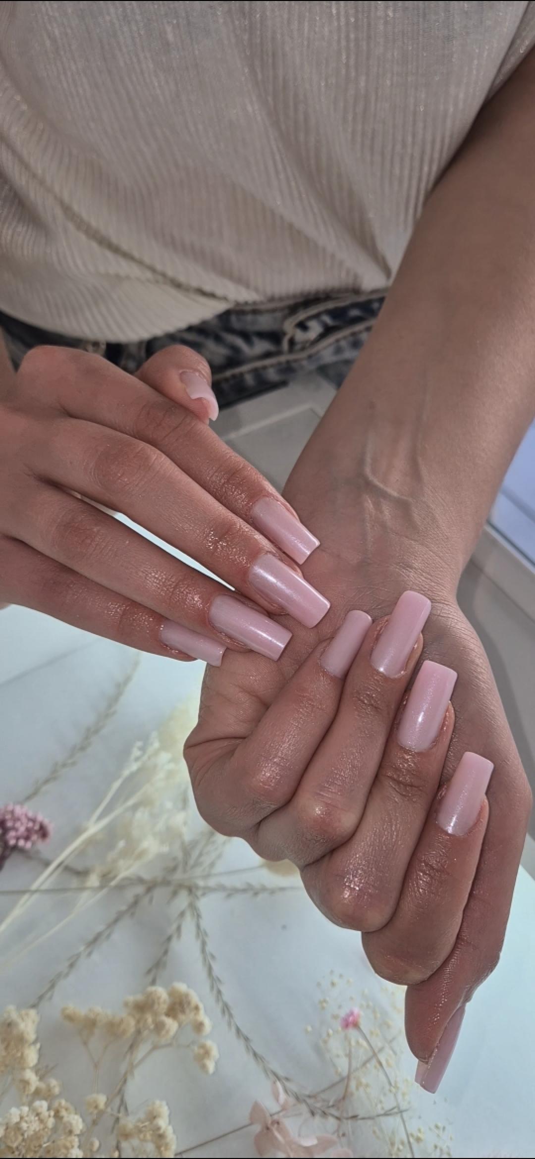 Nadogradnja noktiju dual tipsama - M dužina - Auréa manucure, Novi Sad Nadogradnja noktiju Nokti Nadogradnja noktiju, Novi Sad, Sajmište, Detelinara, Banatić