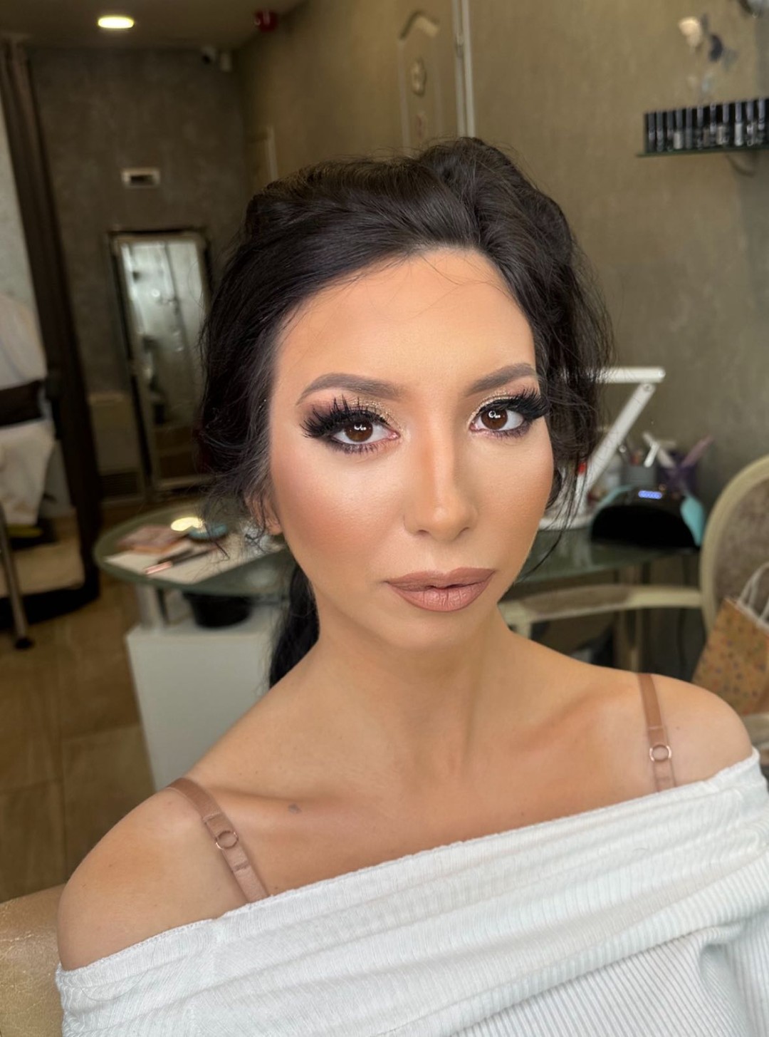 Bibi beauty centar #beograd Make-up / šminkanje Profesionalno šminkanje + veštačke trepavice