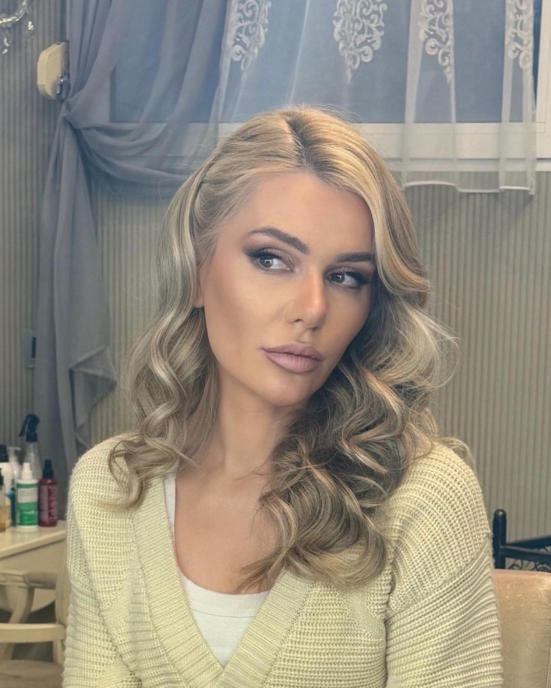 Bibi beauty centar #beograd Make-up / šminkanje Profesionalno šminkanje + veštačke trepavice
