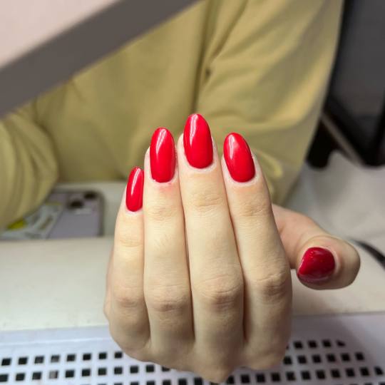 Glow studio #beograd Izlivanje noktiju Izlivanje noktiju gelom - M dužina