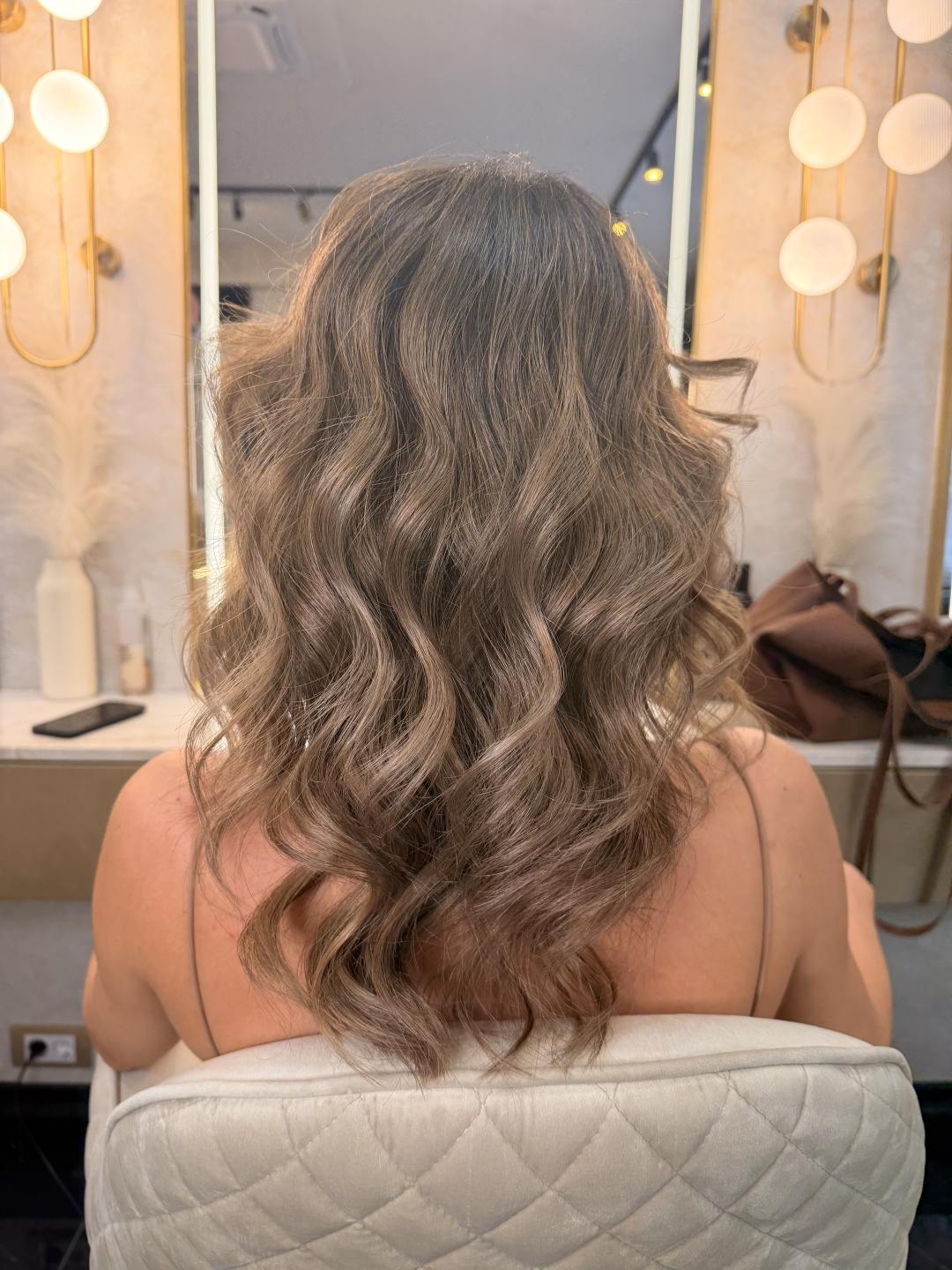 Balayage - kosa srednje dužine - Becca’s Beauty Lounge, Beograd Ombre, sombre, balayage Frizerski saloni Ombre, sombre, balayage, Beograd, Novi Beograd blokovi, Belville, Savski kej