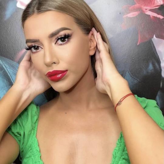Beauty Centar 2313 #beograd Make-up / šminkanje Rad naše šminkerke Bojane