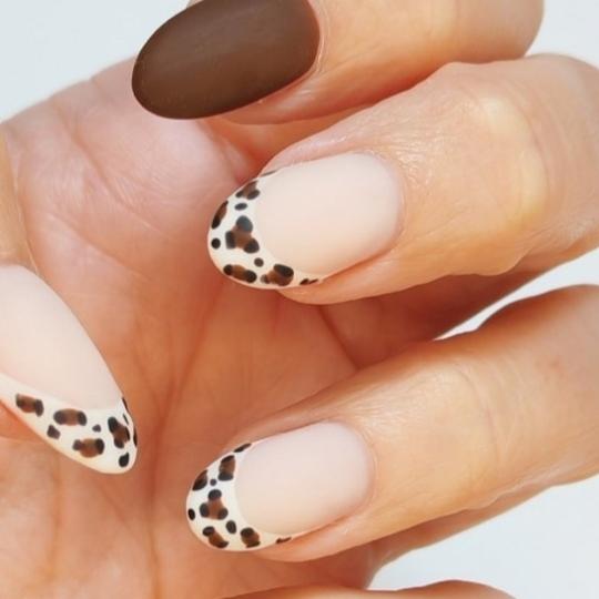 Nastja beauty studio usluga