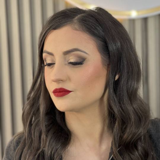 Princess beauty #nis Make-up / šminkanje Profesionalno šminkanje + veštačke trepavice