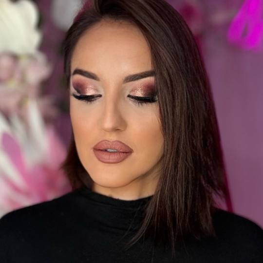 Barbi Beauty #nis Make-up / šminkanje Profesionalno šminkanje + veštačke trepavice