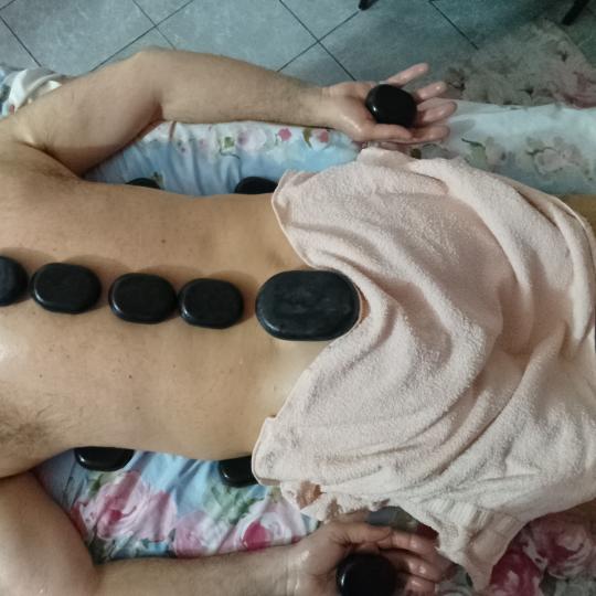 Pink Fenix Sunrise #zrenjanin Masaža vulkanskim kamenjem Masaža vulkanskim kamenjem - 90 minuta Ma