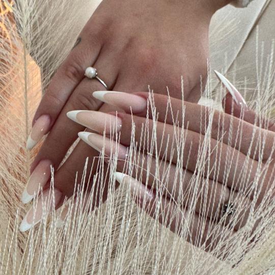 Elle beauty center #novisad Izlivanje noktiju Korekcija izlivanja noktiju - XL dužina