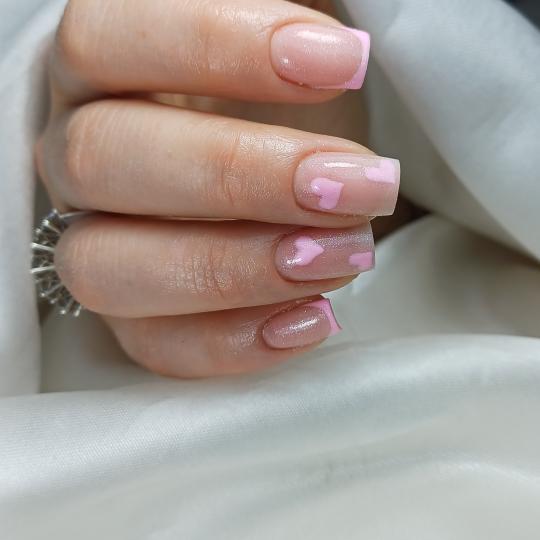 La Hermosa Beauty Studio usluga