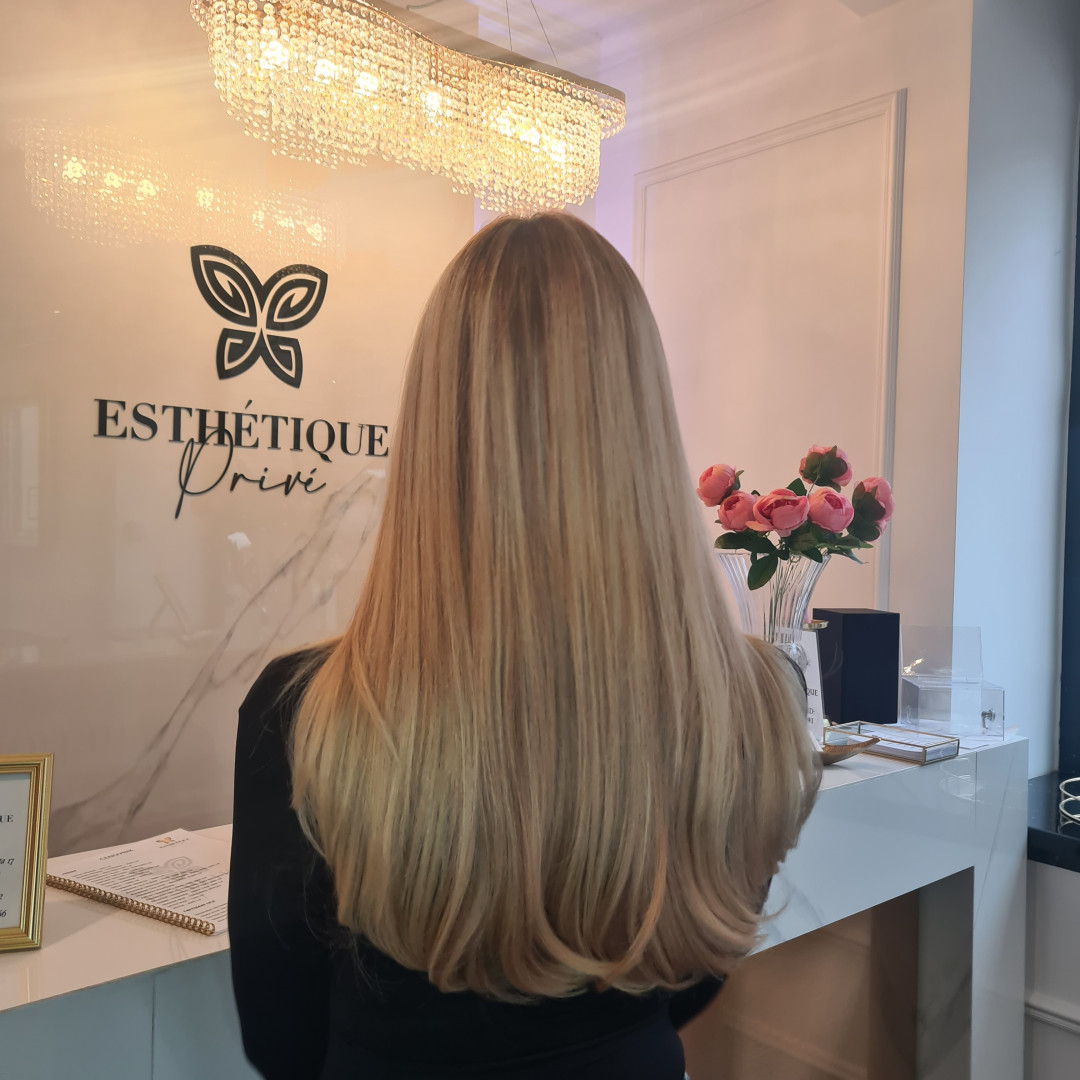 Esthetique Privé #beograd Žensko šišanje Žensko šišanje + feniranje - duga kosa
