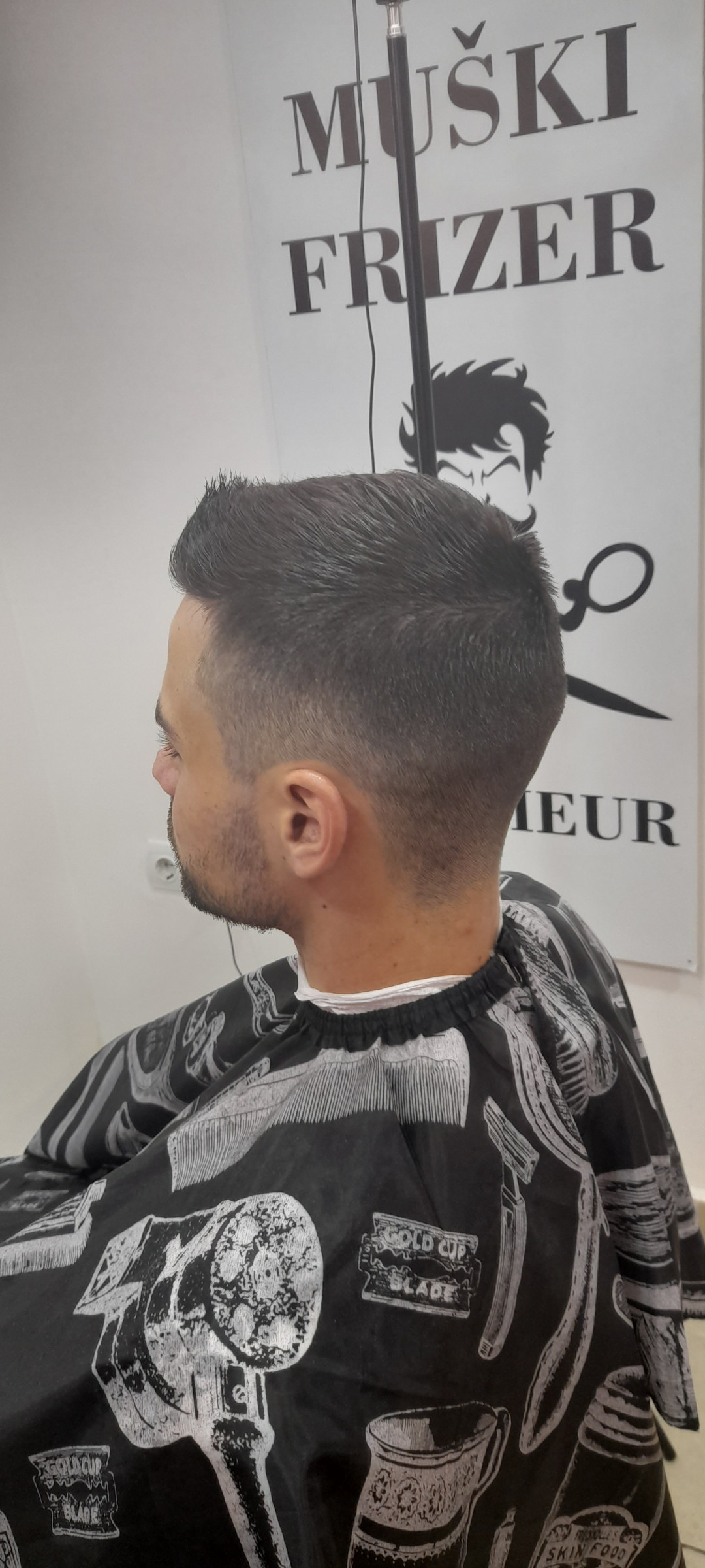 Monsieur #beograd Muško šišanje