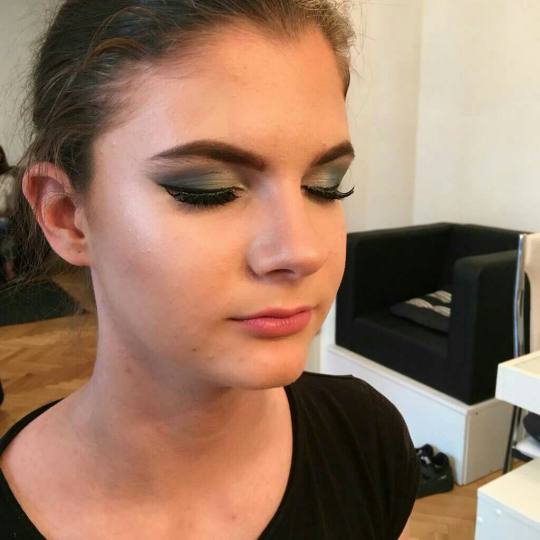 Right Beauty #beograd Make-up / šminkanje Profesionalno šminkanje