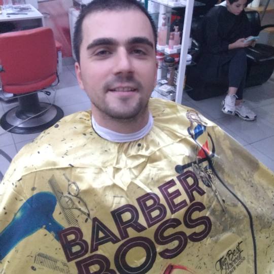 Bibbis Hair studio & Barber #beograd Muško šišanje Muško šišanje makazama i mašinicom
