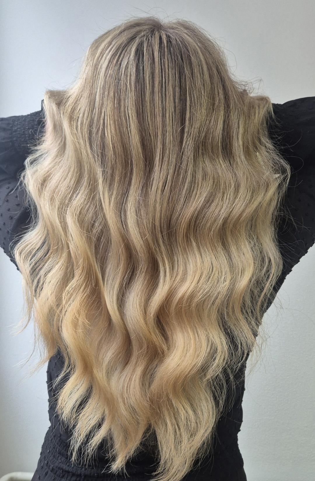 Balayage - ekstra duga kosa - Bellezza e Colori, Beograd Ombre, sombre, balayage Frizerski saloni Ombre, sombre, balayage, Beograd, Slavija, Autokomanda, Neimar