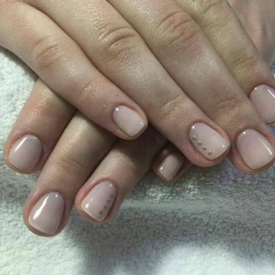 Look at me #beograd Manikir Manikir + gel lak CND Creative Play