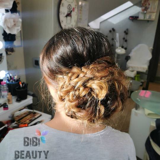 Bibi beauty centar #beograd Svečane i frizure za svadbu Svečana frizura - kosa srednje dužine sve