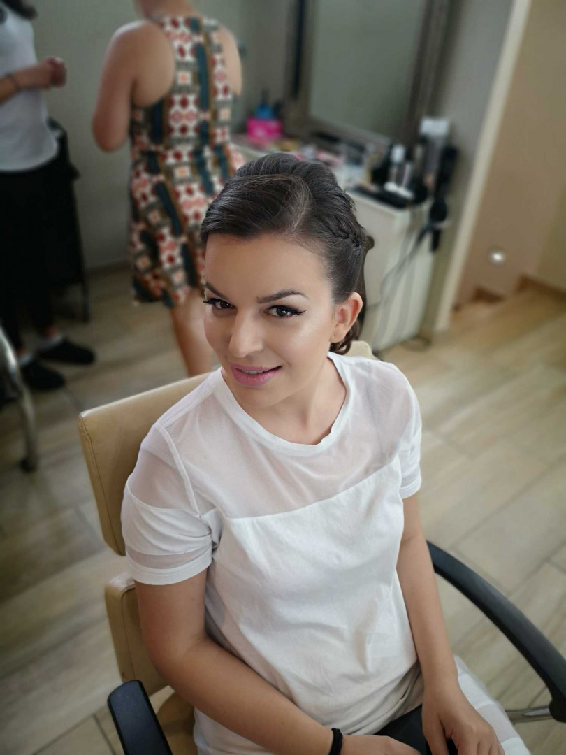 Bibi beauty centar #beograd Make-up / šminkanje Profesionalno šminkanje + veštačke trepavice