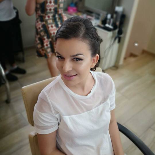 Bibi beauty centar #beograd Make-up / šminkanje Profesionalno šminkanje + veštačke trepavice Nez