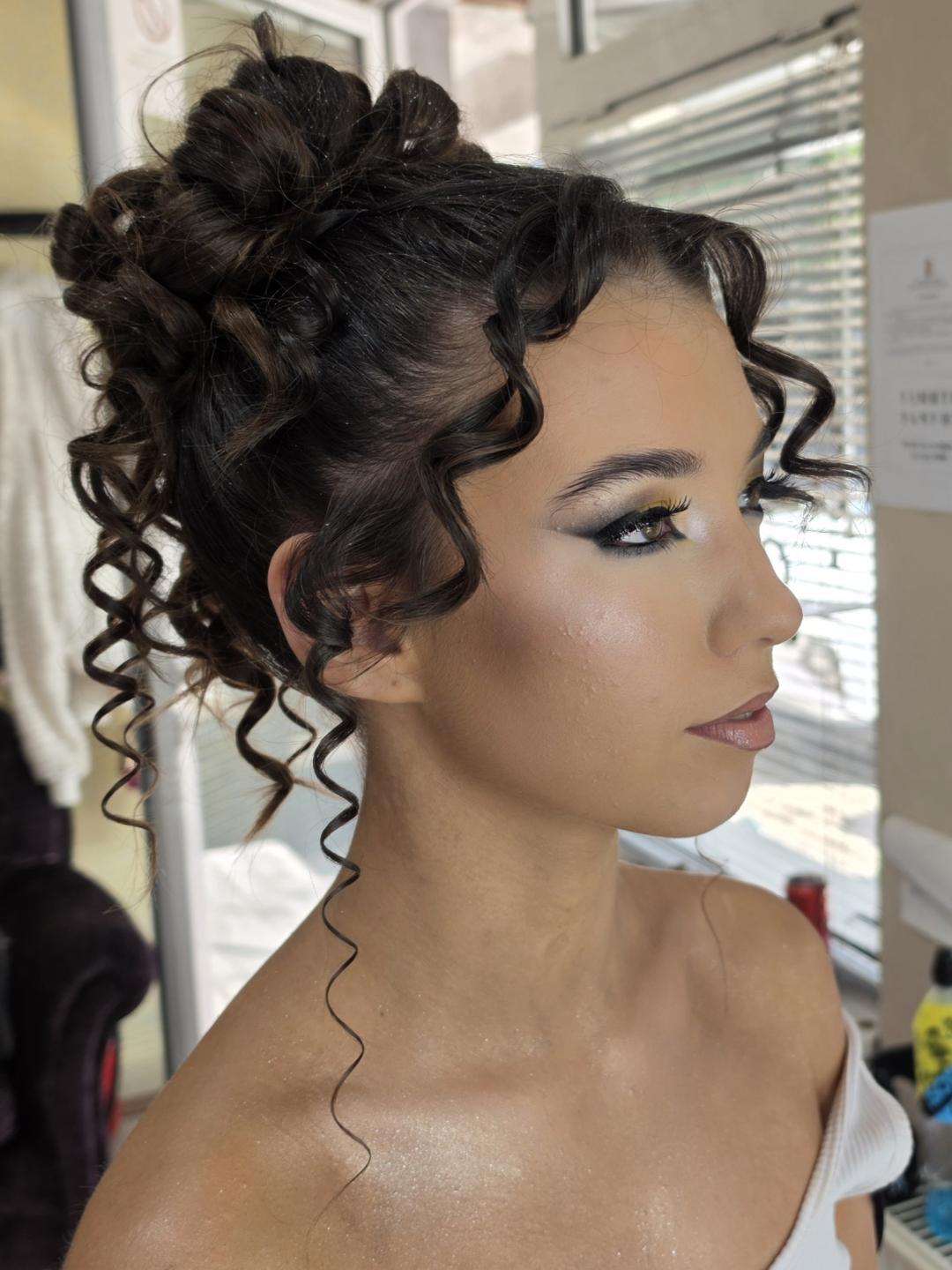 Profesionalno šminkanje - Glow Star, Beograd Make-up / šminkanje Lice Make-up / šminkanje, Beograd, Vidikovac, Petlovo brdo, Labudovo brdo
