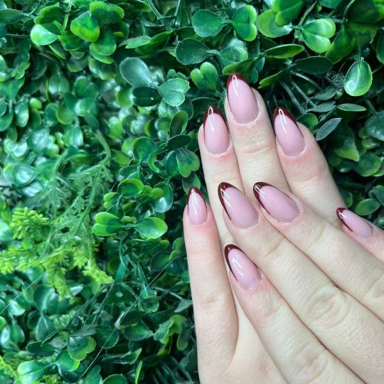 Estetic Studio 7 #beograd Izlivanje noktiju Korekcija izlivanja noktiju gelom - M dužina