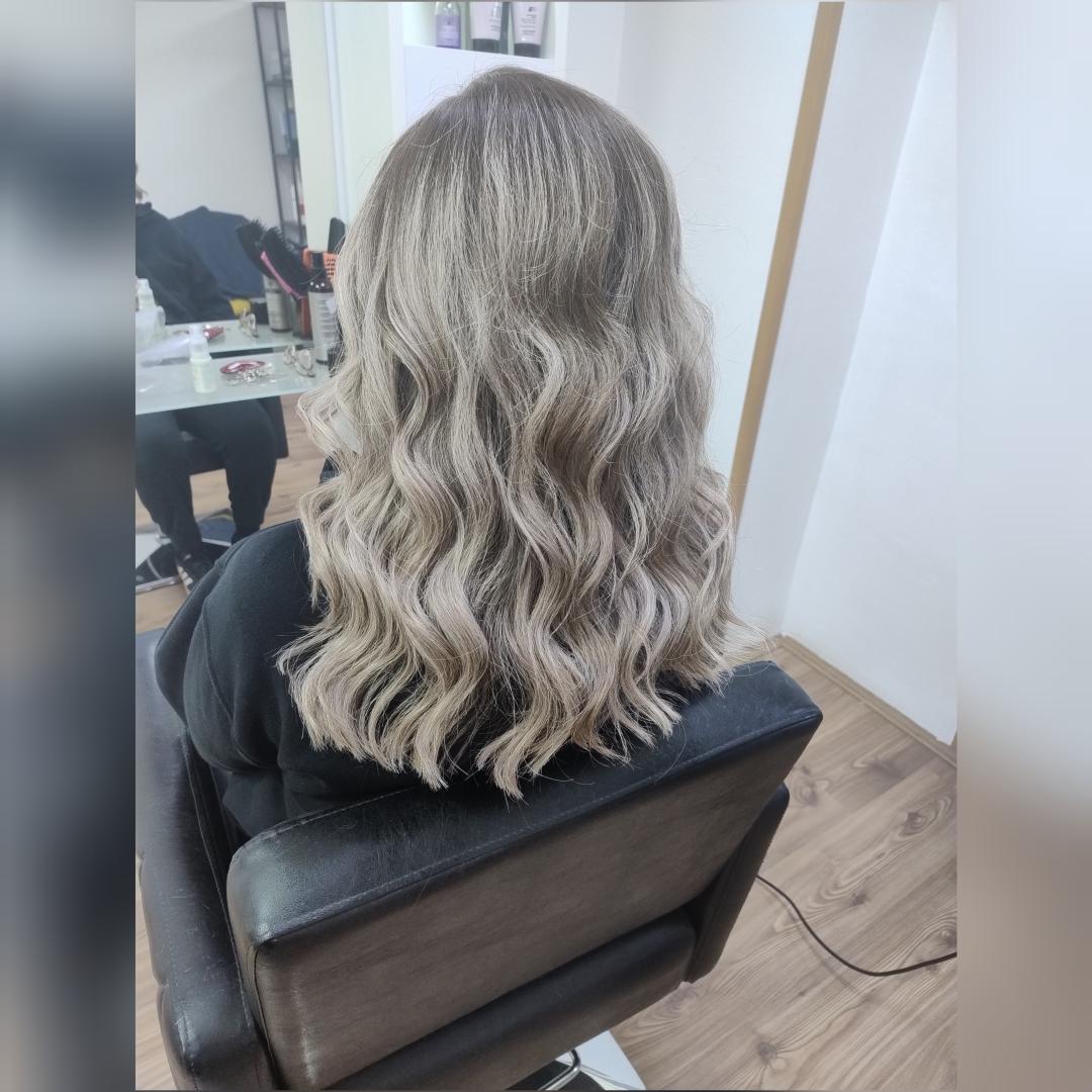 Fashion&Soul #nis Feniranje i stilizovanje Feniranje na lokne - duga kosa