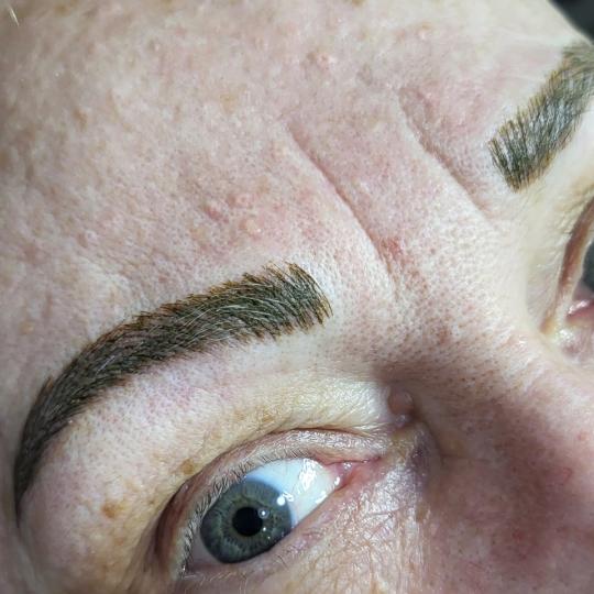 Čarli #beograd Trajna šminka Japansko iscrtavanje obrva + prva korekcija