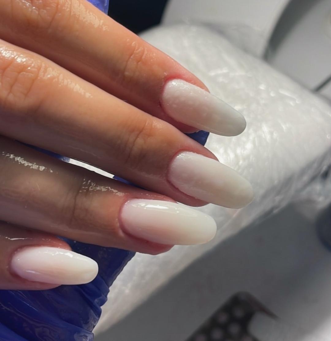 Moja Slavica #beograd Izlivanje noktiju Izlivanje noktiju gelom