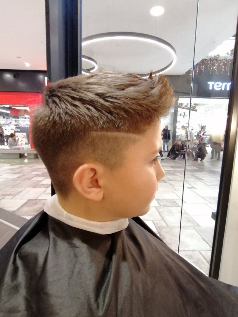 Alfaparf Studio Ada Mall #beograd Dečije šišanje Dečije šišanje za dečake - do 7 godina
