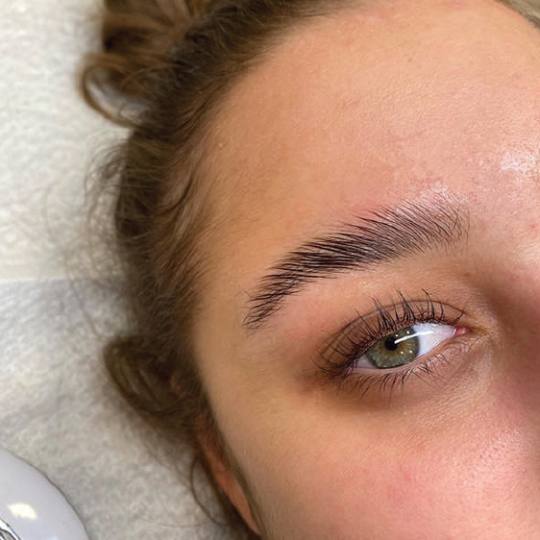 Valija #beograd Obrve Brow lift
