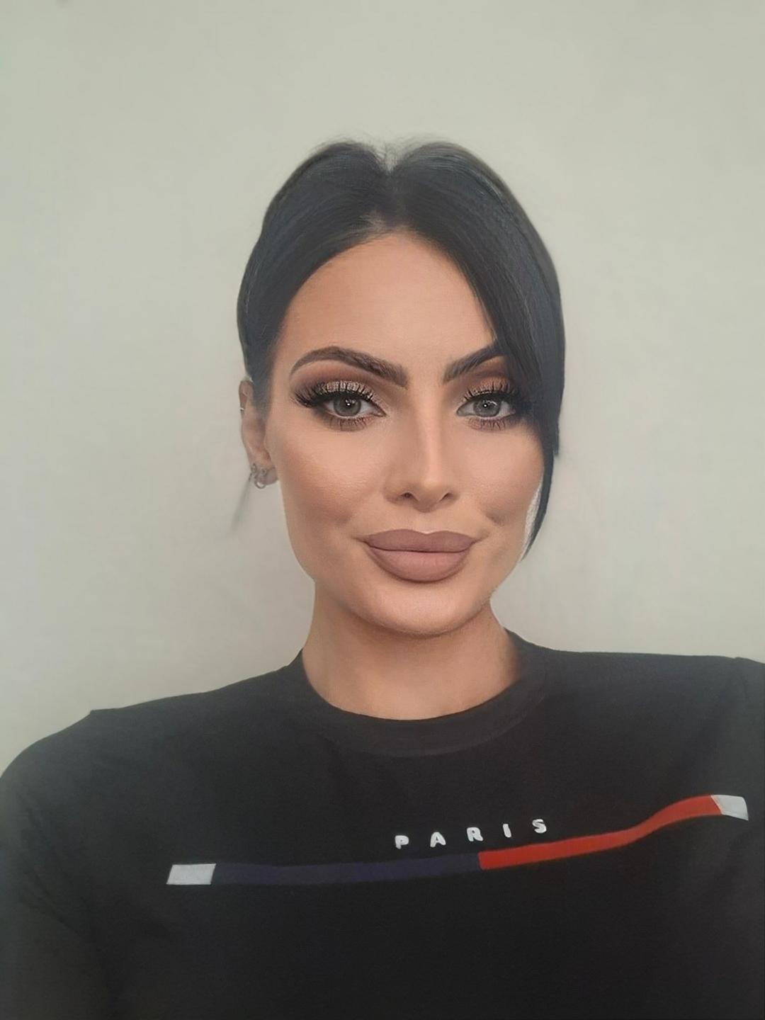 Aura room #pancevo Make-up / šminkanje Profesionalno šminkanje - dnevna šminka