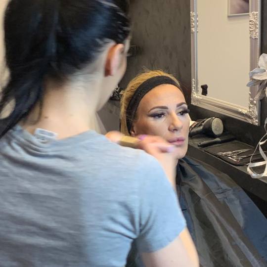 Beauty Queen Deluxe #beograd Make-up / šminkanje Profesionalno šminkanje + veštačke trepavice