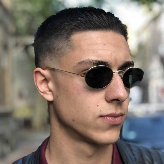 Headroom #beograd Muško šišanje Muško šišanje makazama + mašinicom ✂ Nikola