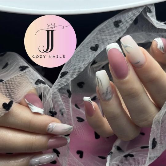 Atelier Kat #beograd Korekcija noktiju Korekcija noktiju - L dužina