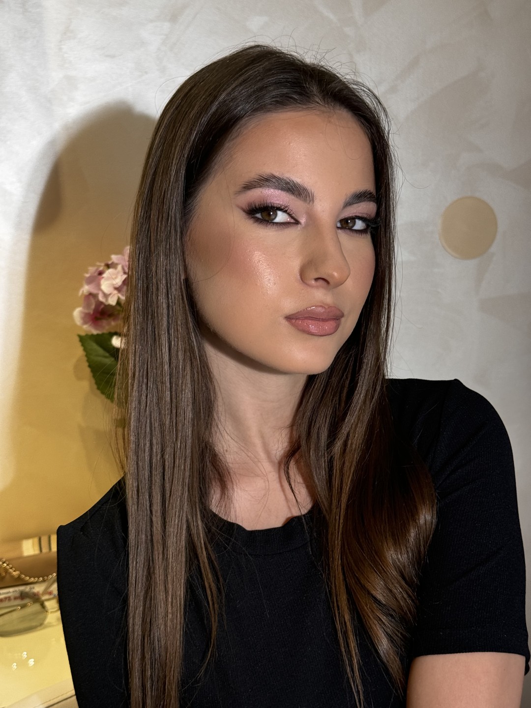 La belle beauty corner #nis Make-up / šminkanje Profesionalno šminkanje + veštačke trepavice