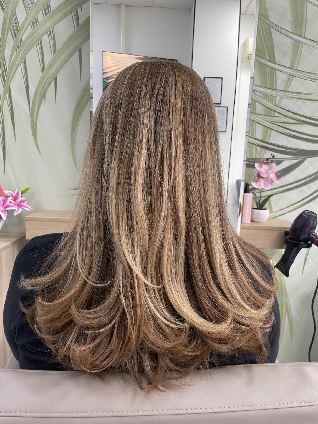 Feniranje - duga kosa - BeautyFull Studio Lepote, Novi Sad Feniranje i stilizovanje Frizerski saloni Feniranje i stilizovanje, Novi Sad, Grbavica, Liman, Adamićevo naselje