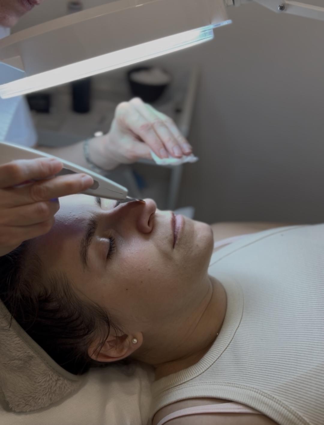 Ultrazvučna špatula - Sandra estetik studio, Beograd Radiotalasni i ultrazvučni tretmani Telo Radiotalasni i ultrazvučni tretmani, Beograd, Banovo brdo