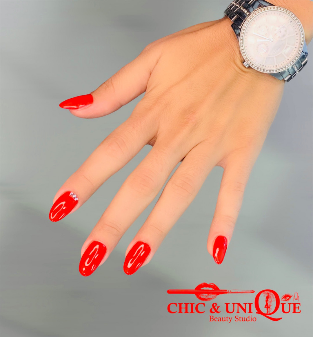 Chic & Unique Beauty Studio #beograd Ojačavanje noktiju