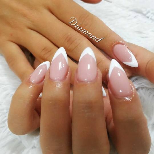 Diamond 555 #beograd Izlivanje noktiju Izlivanje noktiju sa Crystal Nails gelovima Izlivanje noktiju