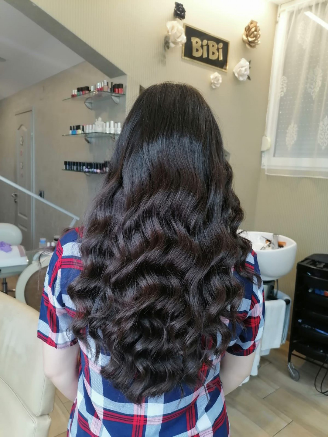 Bibi beauty centar #beograd Svečane i frizure za svadbu Svečana frizura - duga kosa