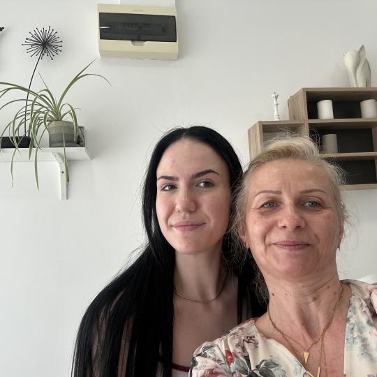 Sandra estetik studio #beograd Obrve Oblikovanje obrva pincetom Hvala na ukazanom poverenju. 🌿 Da