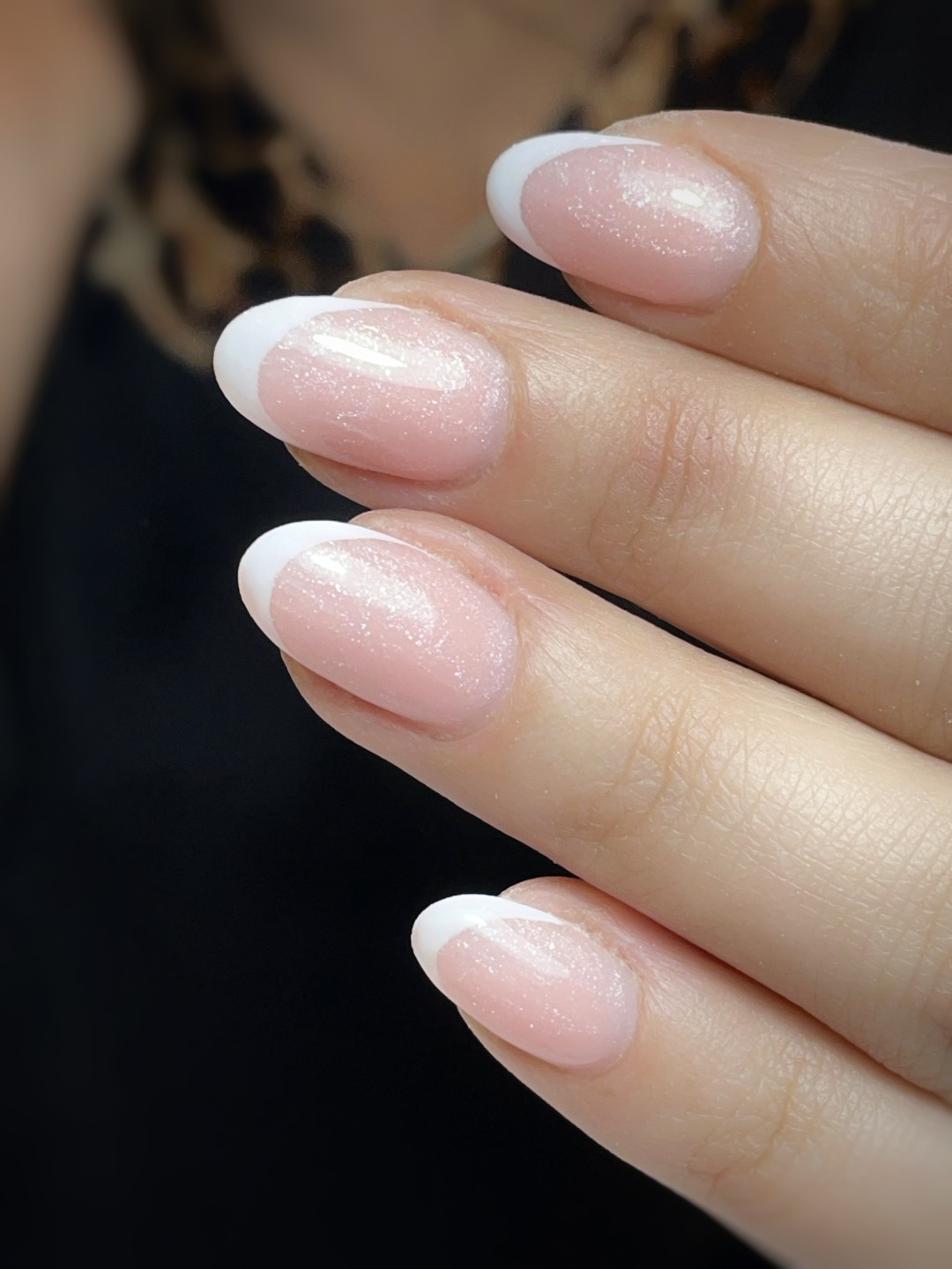 Korekcija noktiju gelom - Nails Studio, Beograd Korekcija noktiju Nokti Korekcija noktiju, Beograd, Banovo brdo