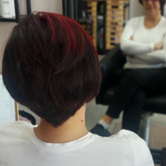 Hair & more 777 #beograd Žensko šišanje Žensko šišanje + feniranje - sve dužine kose Precizno