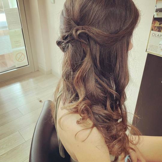 Hair Solutions #beograd Svečane i frizure za svadbu Svečana frizura - duga kosa