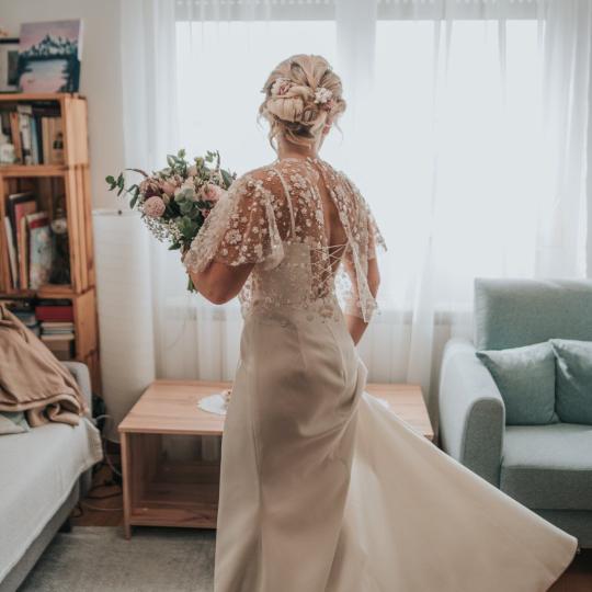 Angels #novisad Svečane i frizure za svadbu Svečana frizura - sve dužine kose