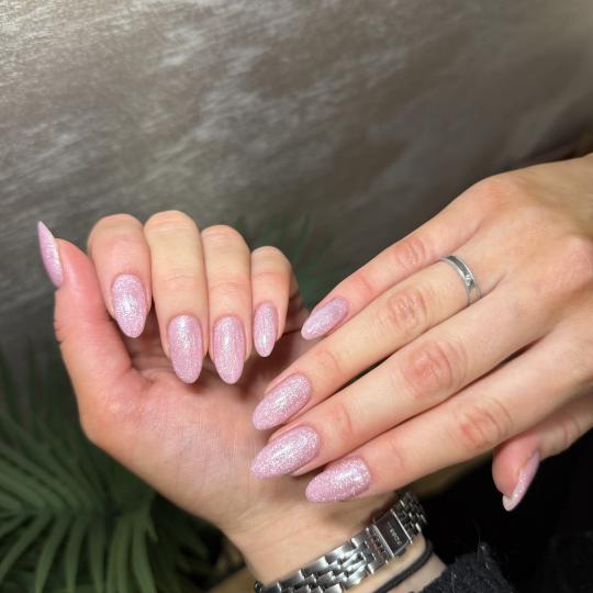 Beauty room Zvezdara #beograd Izlivanje noktiju Korekcija izlivanja noktiju gelom - M dužina