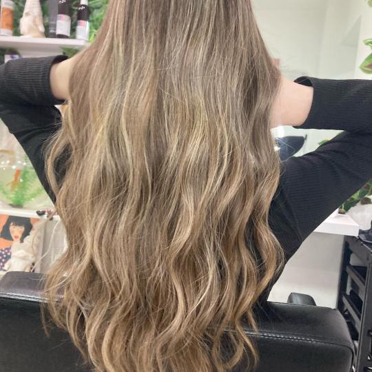 Atelje Glossy Hair usluga