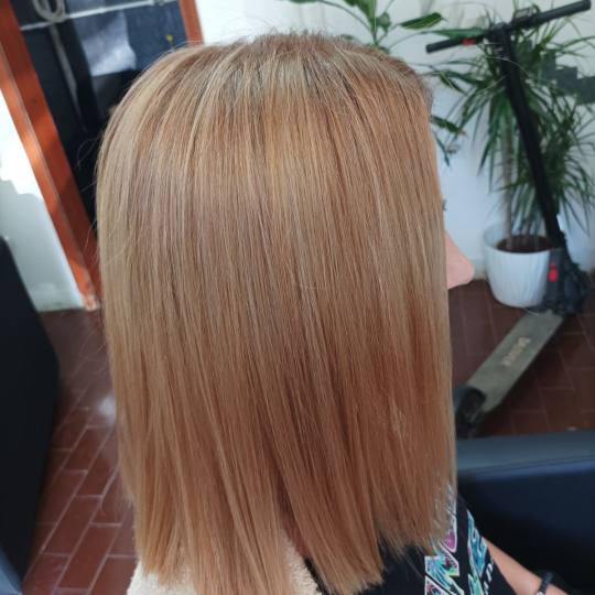 Shiny Look Gordina #nis Keratinski tretmani Keratinsko ispravljanje kose - tanka kosa srednje dužin