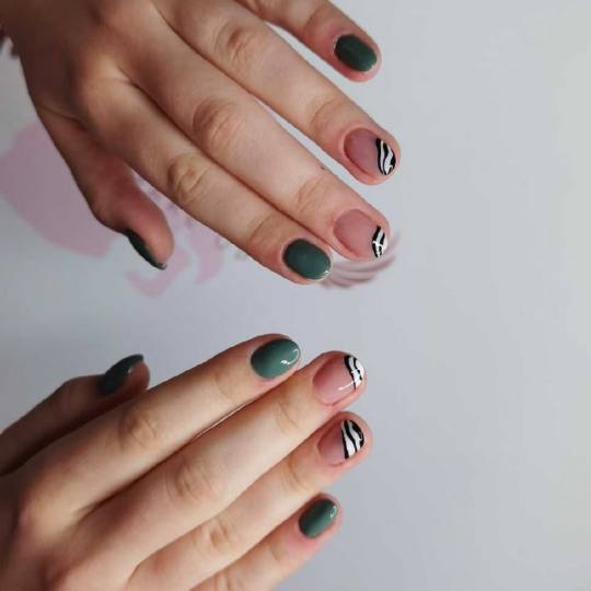 Miss Princess Make up #beograd Izlivanje noktiju Izlivanje noktiju gelom / akrilom / akry gelom - S 