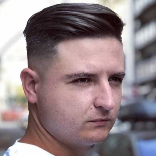 Headroom #beograd Muško šišanje Muško šišanje makazama + mašinicom ✂️ Nikola
