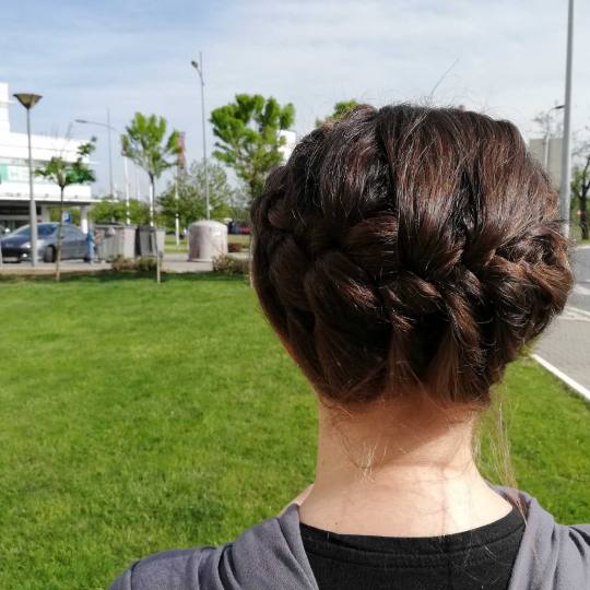 Attitude hair salon #beograd Svečane i frizure za svadbu