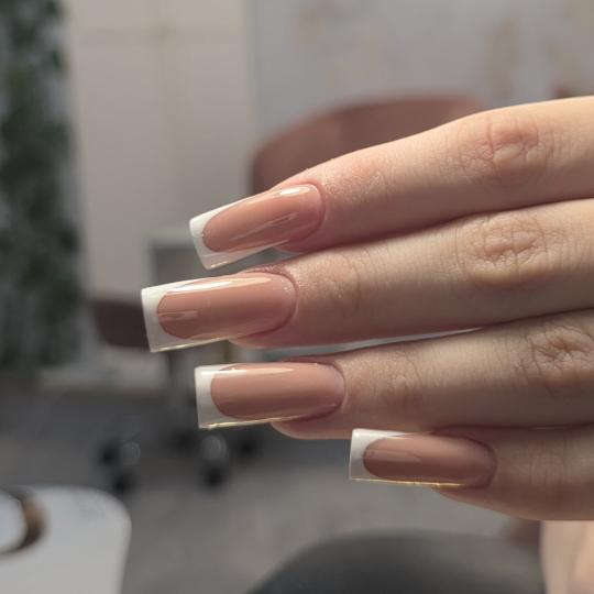 Esthetique Privé usluga